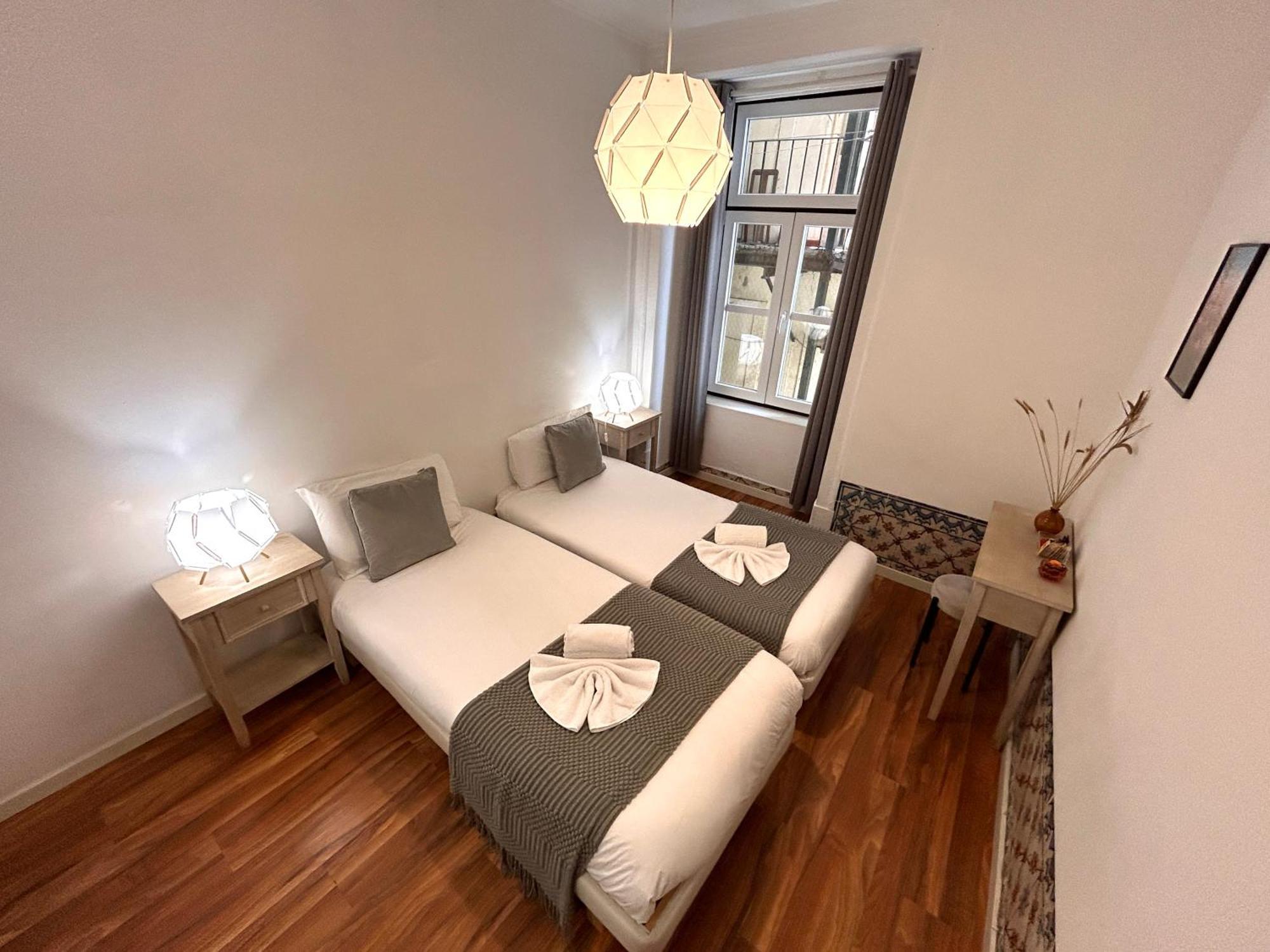 262 Baixa Guesthouse Lisbon Exterior photo